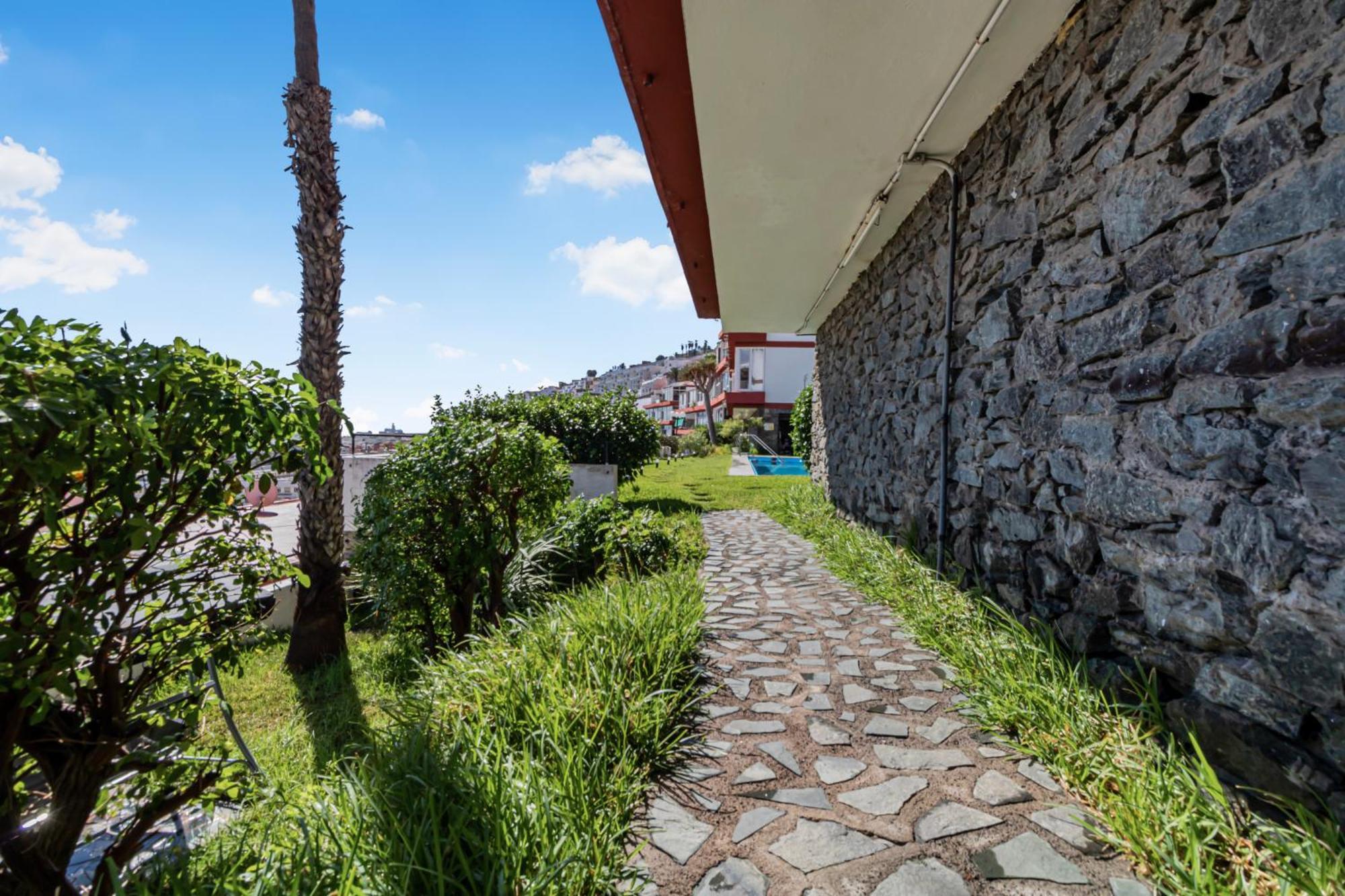 Urban Elegance View Pool Apartment Las Palmas de Gran Canaria